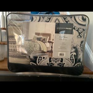 Madison Park 6 piece Coverlet Set